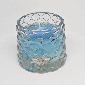 شمع برائحة العطر